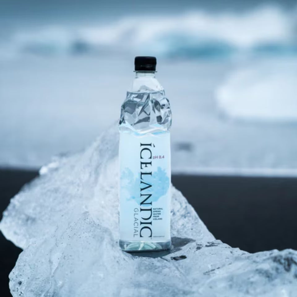 Icelandic_Glacial_Still_Water_advertisement